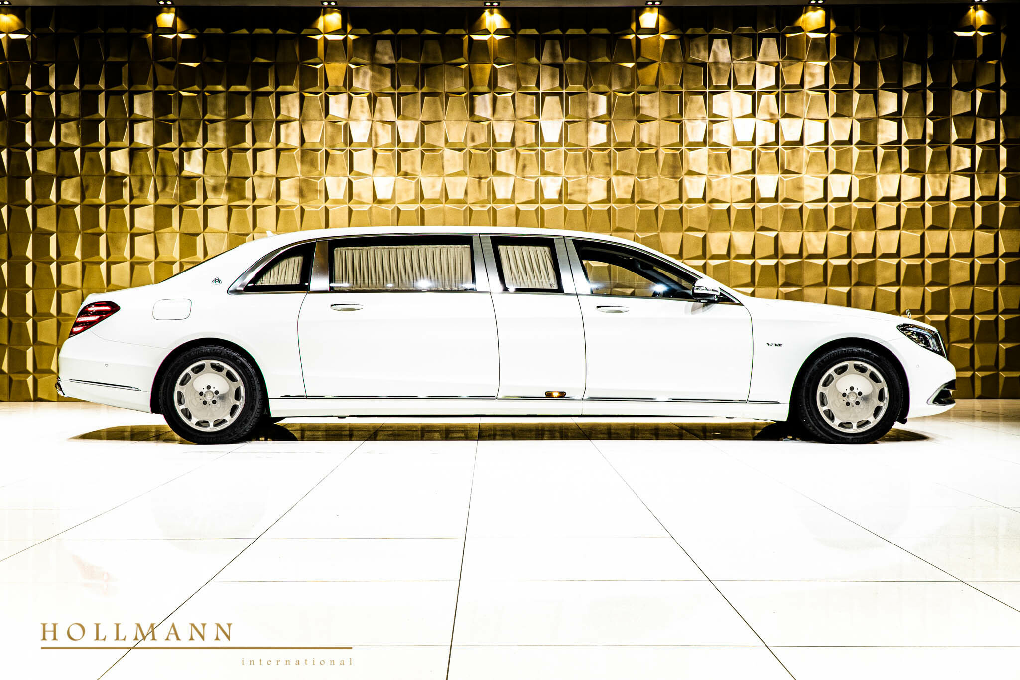2021 Mercedes-Maybach S 650 PULLMAN, 2/27