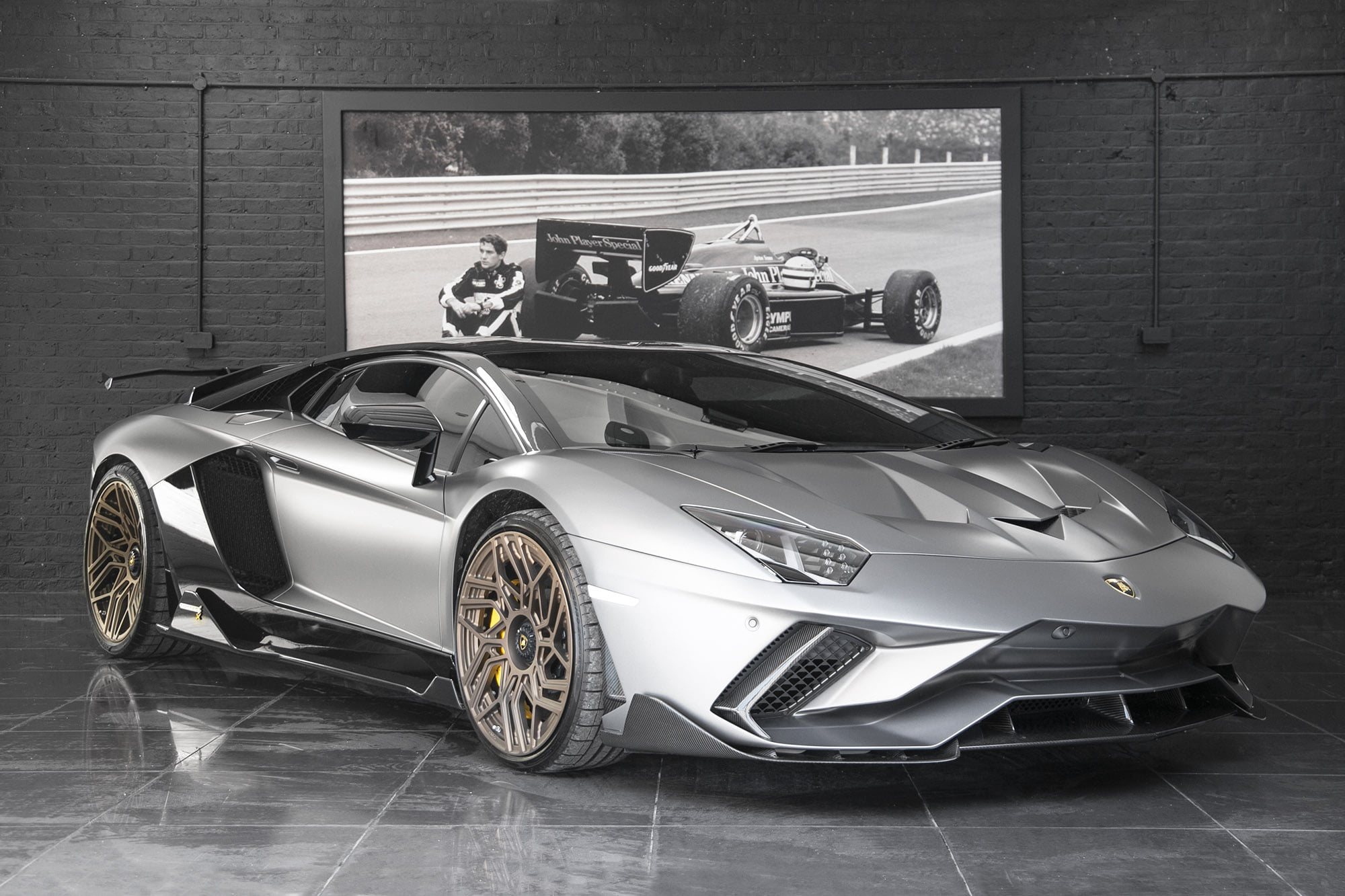 2018 Lamborghini Aventador Onyx S X, 20/20