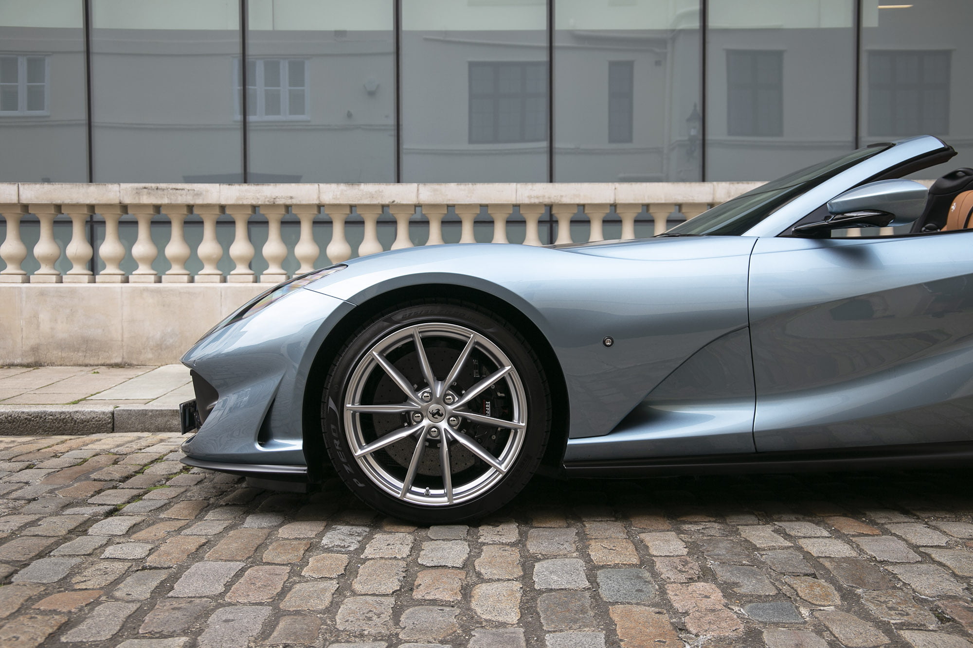 2021 Ferrari 812 GTS, 9/20