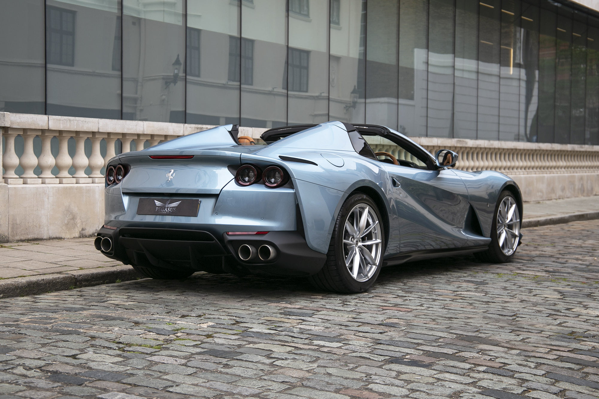 2021 Ferrari 812 GTS, 11/20