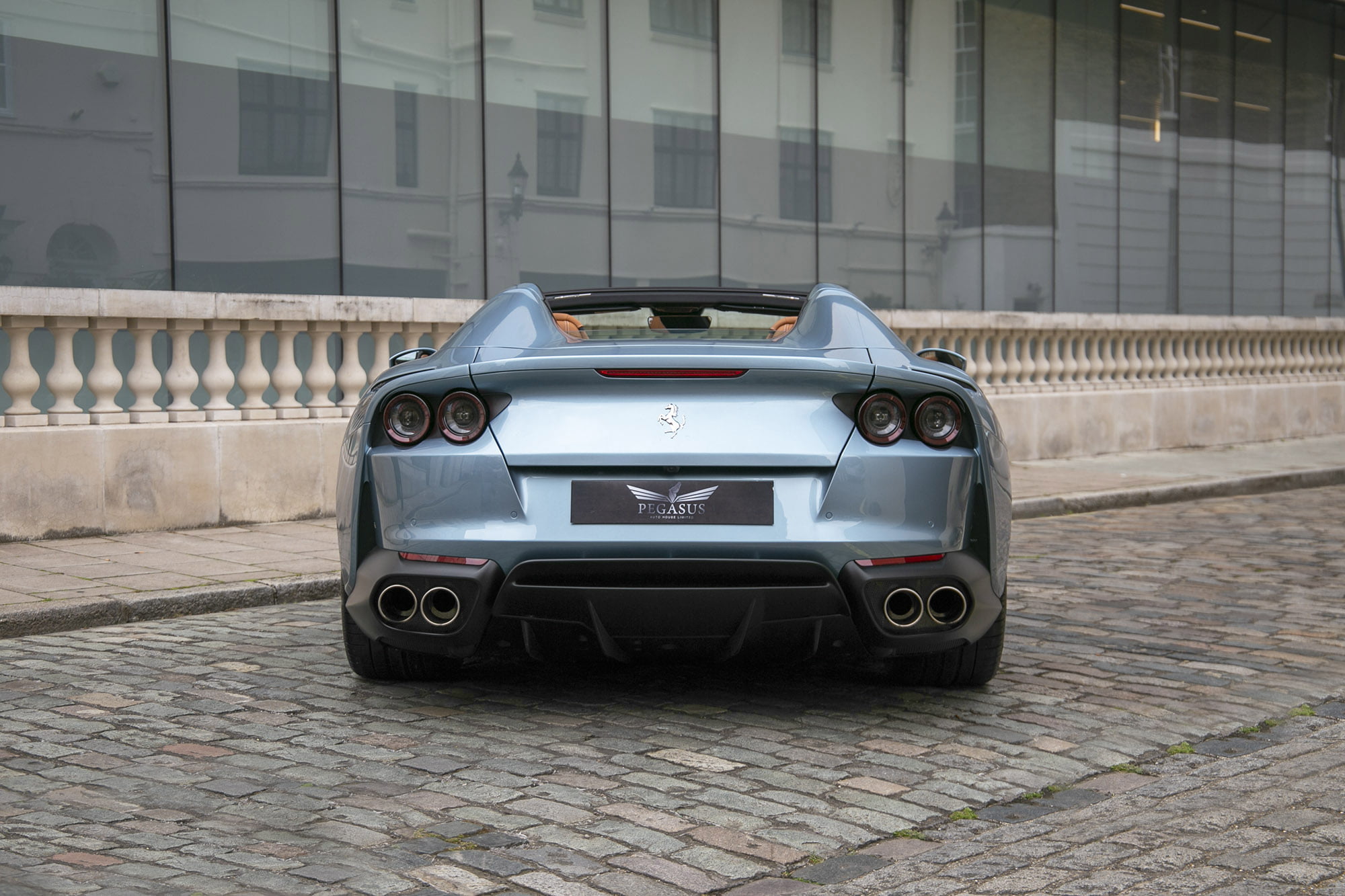 2021 Ferrari 812 GTS, 18/20