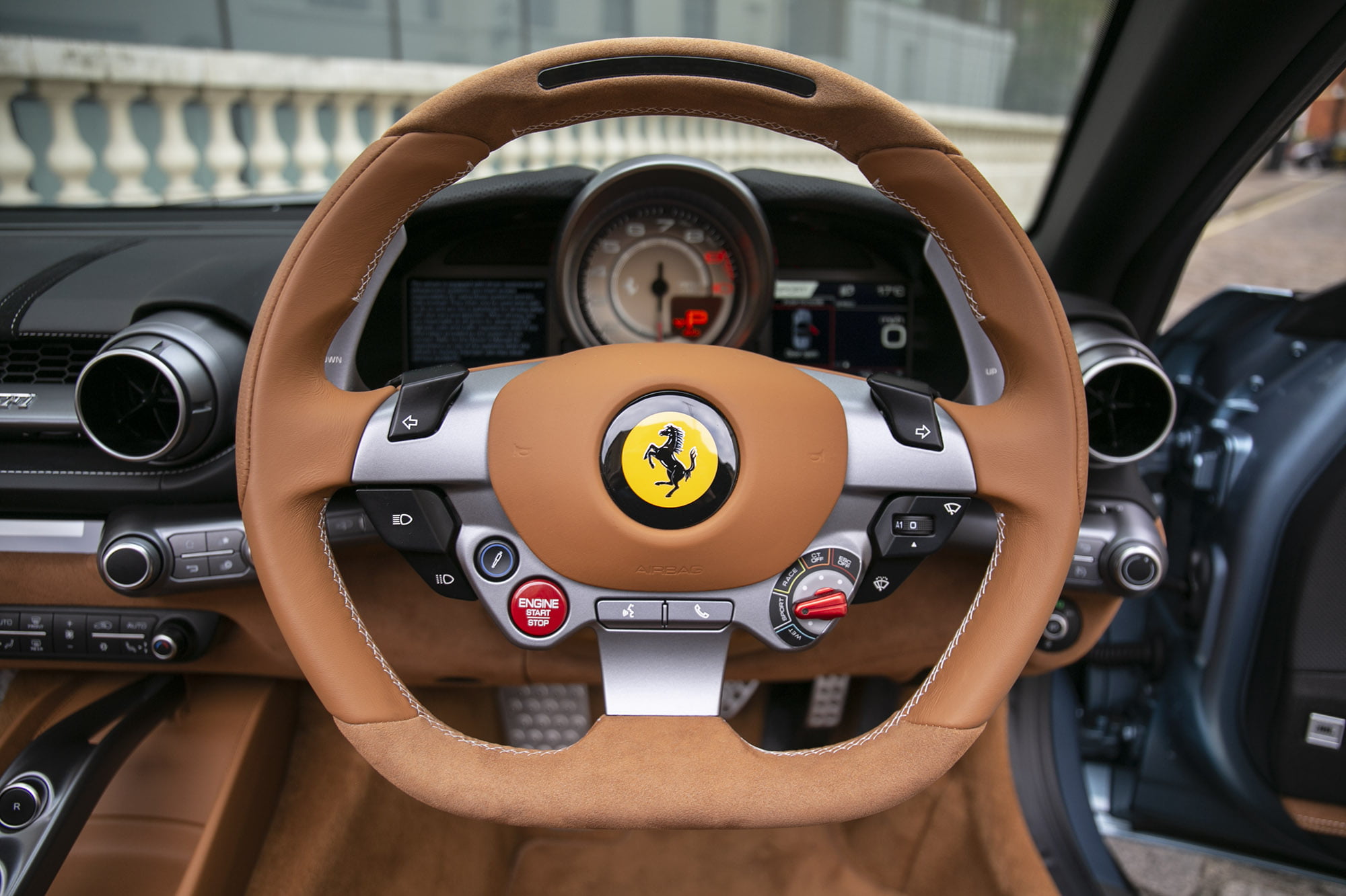 2021 Ferrari 812 GTS, 19/20