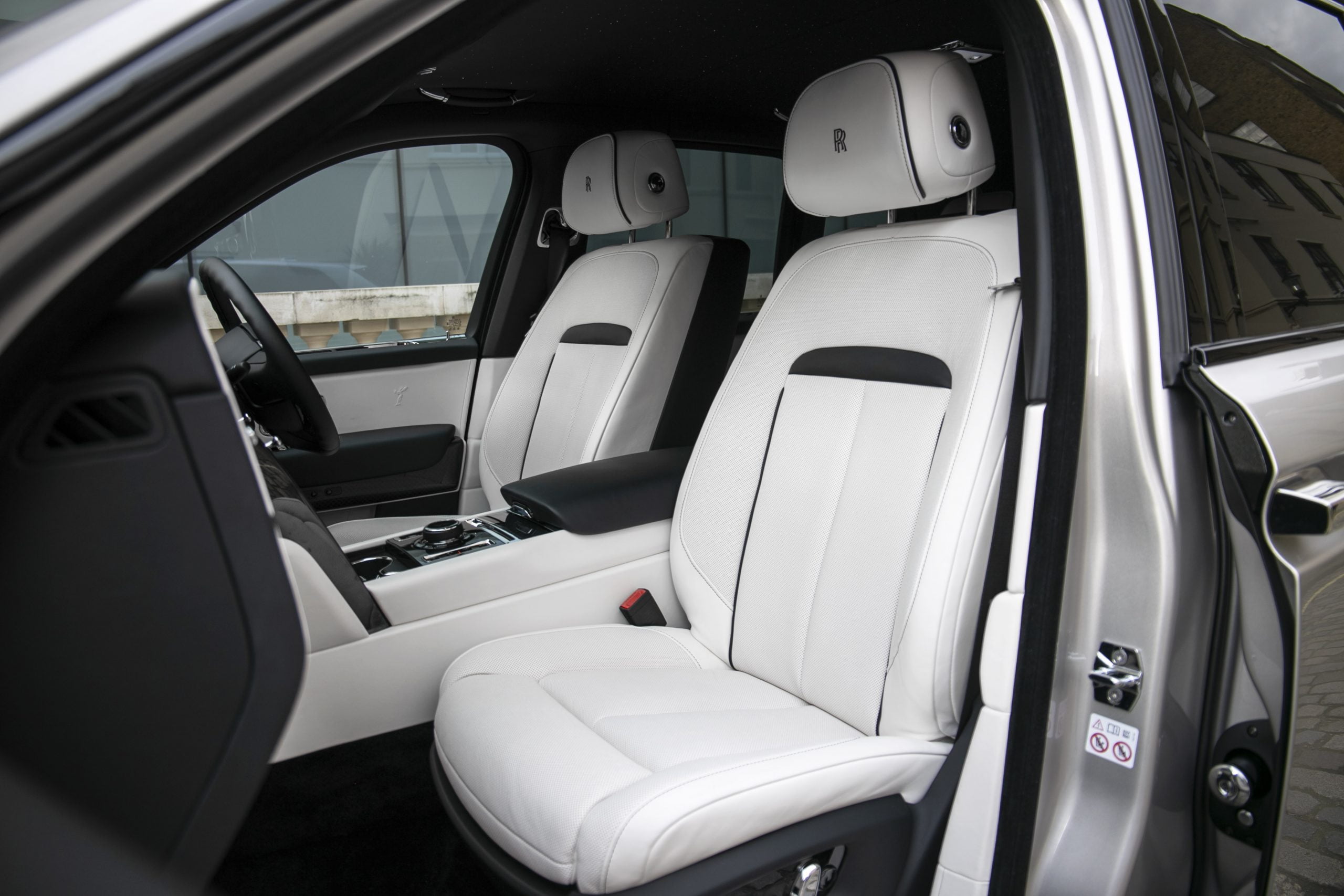 2021 Rolls-Royce Cullinan Black Badge, 4/20