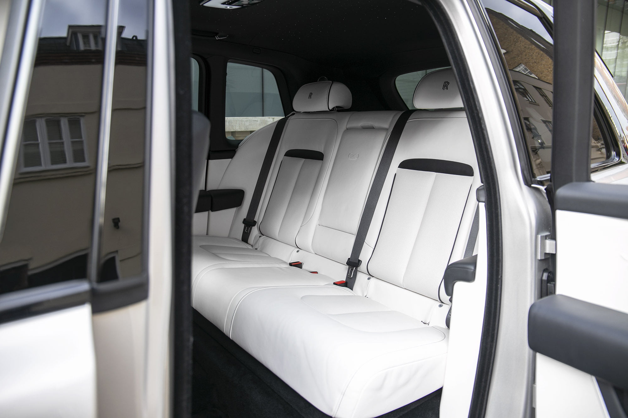 2021 Rolls-Royce Cullinan Black Badge, 5/20