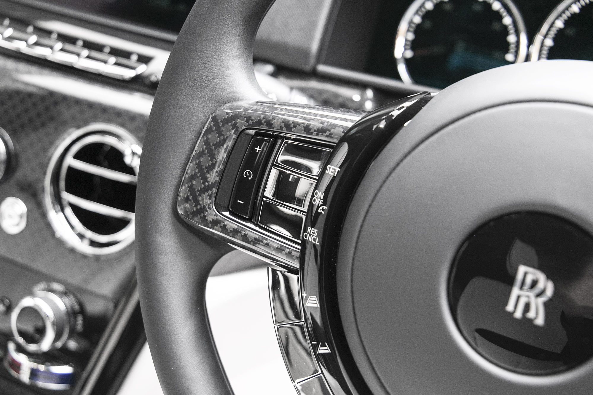 2021 Rolls-Royce Cullinan Black Badge, 14/20