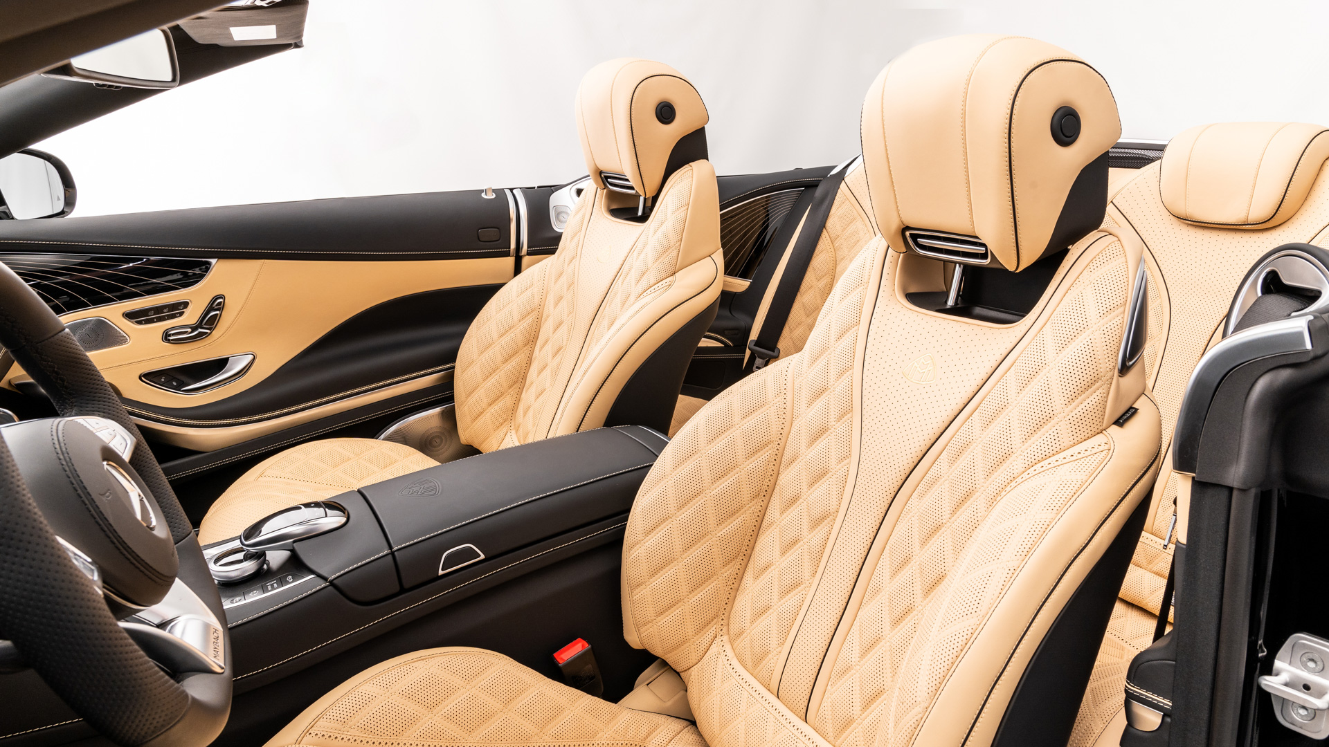 2017 MERCEDES-MAYBACH S650 CABRIOLET, 10/17