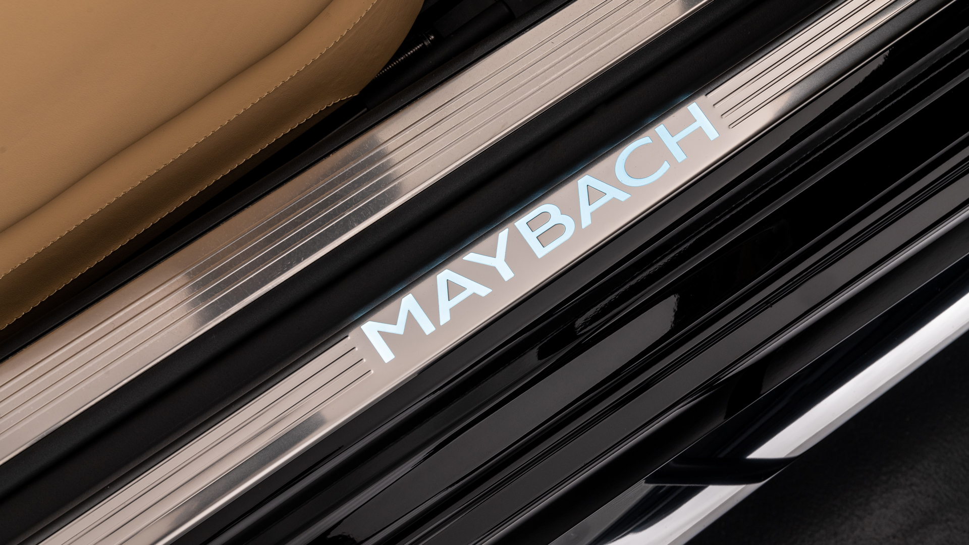 2017 MERCEDES-MAYBACH S650 CABRIOLET, 13/17
