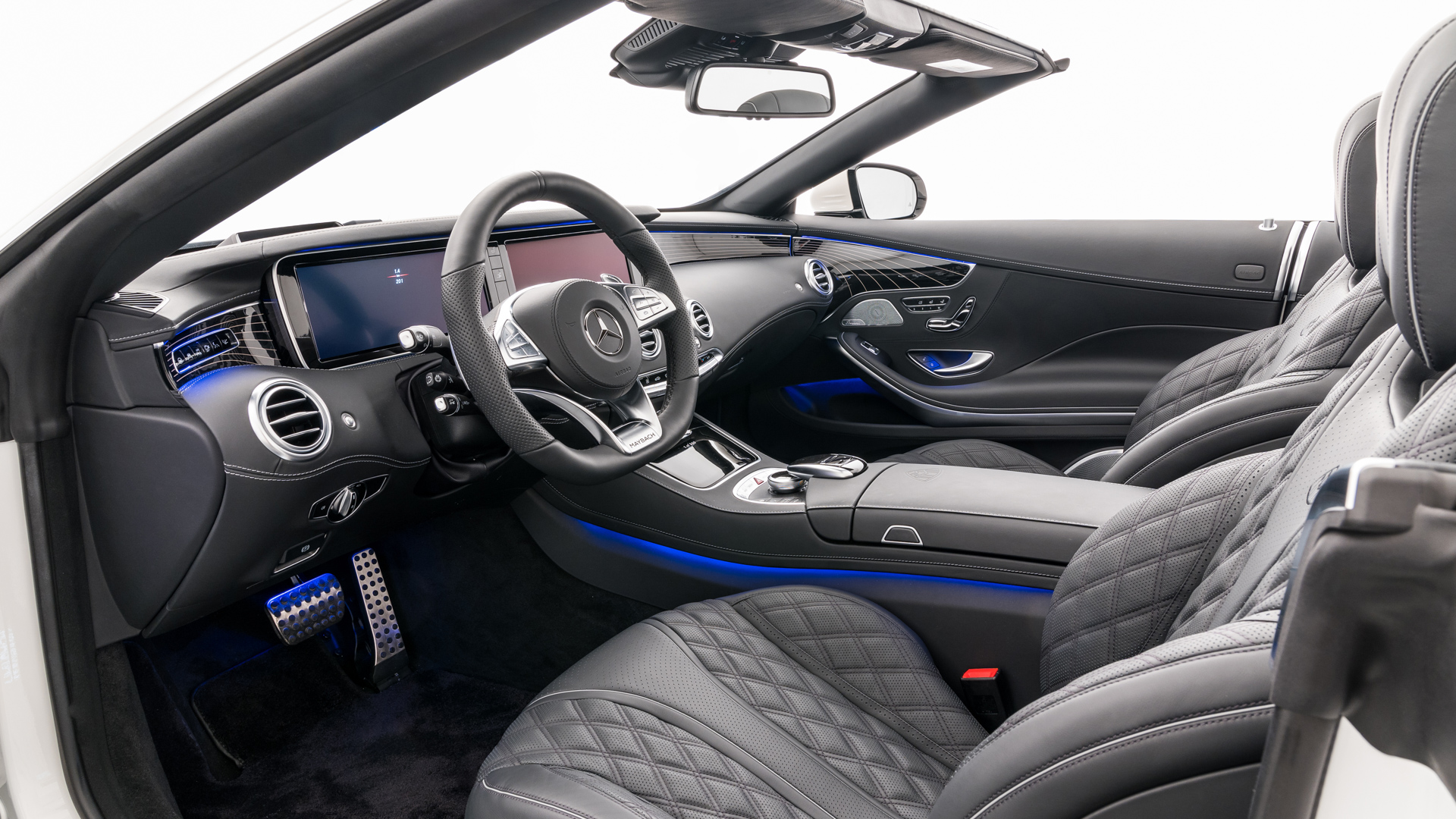 2017 MERCEDES-MAYBACH S650 CABRIOLET, 10/21