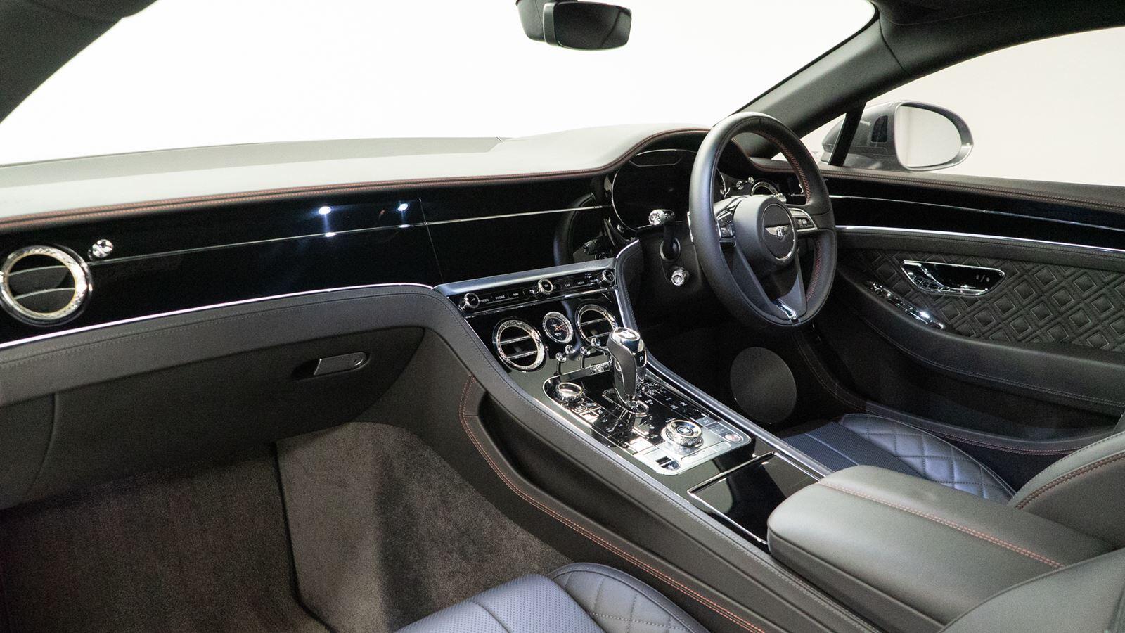 2018 Bentley CONTINENTAL GT, 15/20