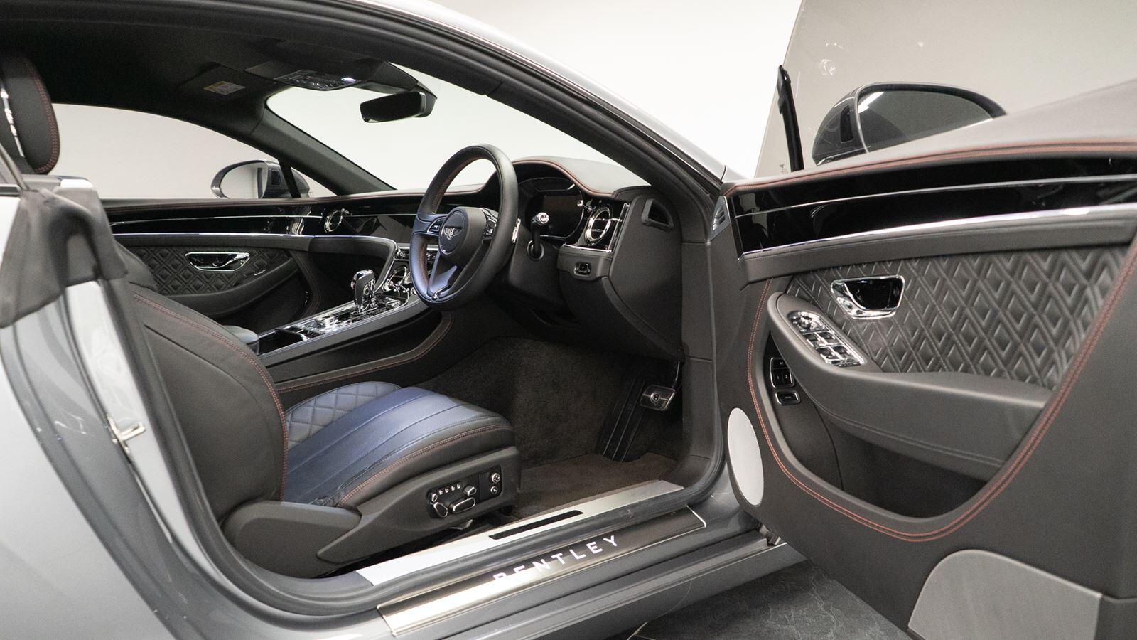 2018 Bentley CONTINENTAL GT, 17/20