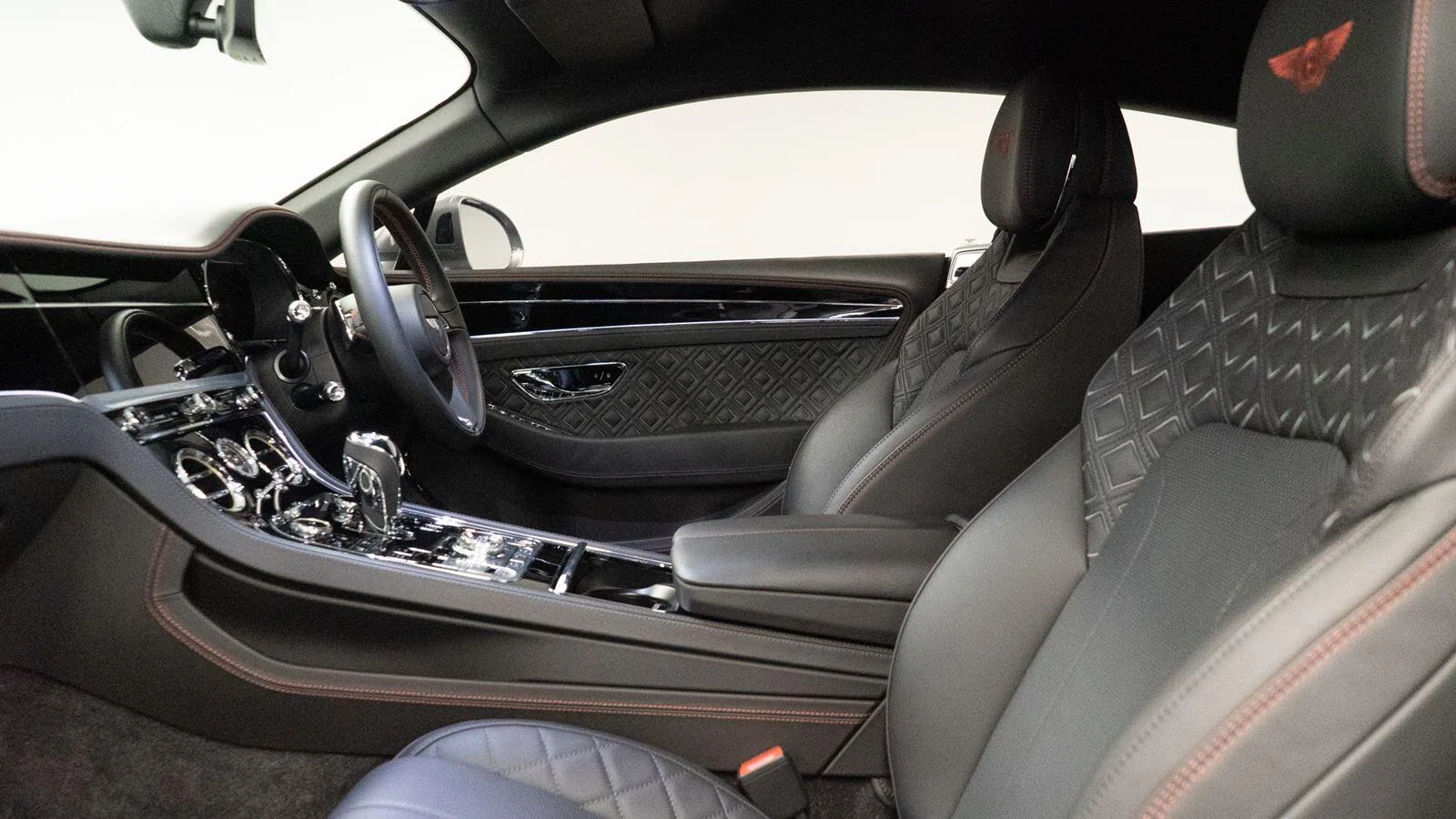 2018 Bentley CONTINENTAL GT interior, Beluga Leather