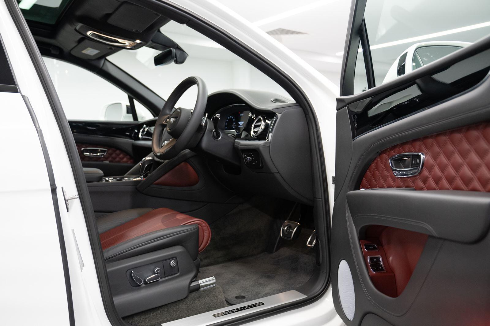 2021 Bentley Bentayga Mulliner 7 Seats, 12/20