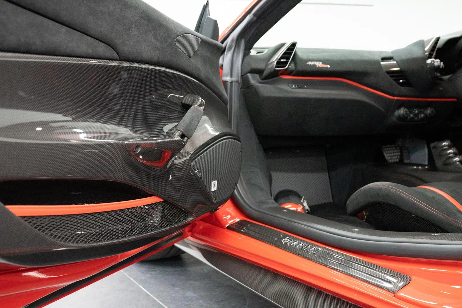 2020 Ferrari 488 PISTA interior, door panel, Alcantara