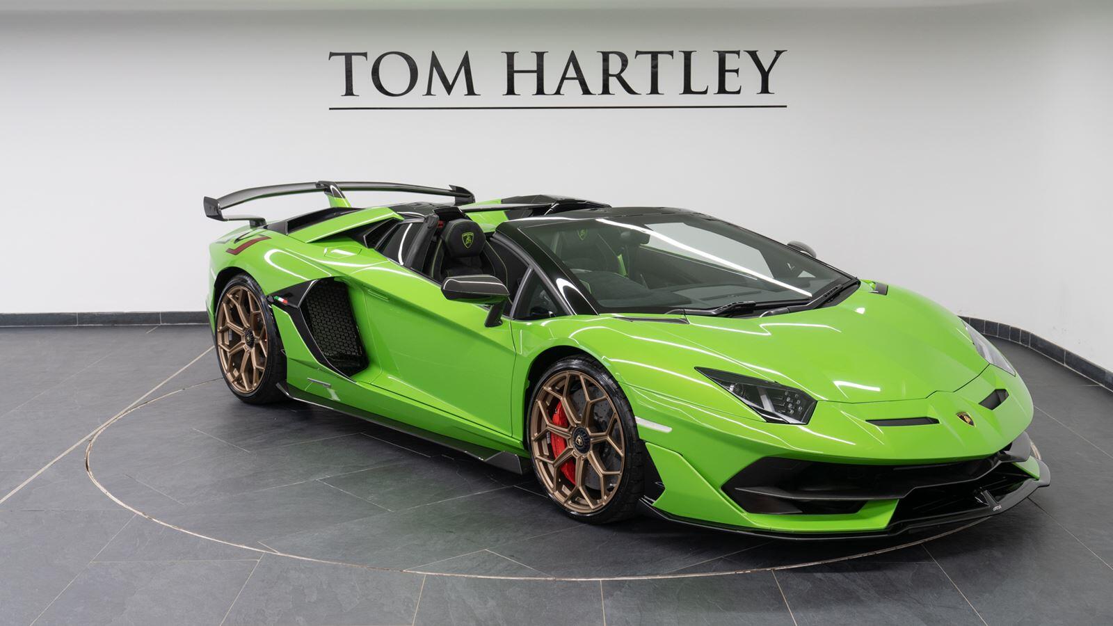 2020 Lamborghini Aventador SVJ Roadster, 2/11