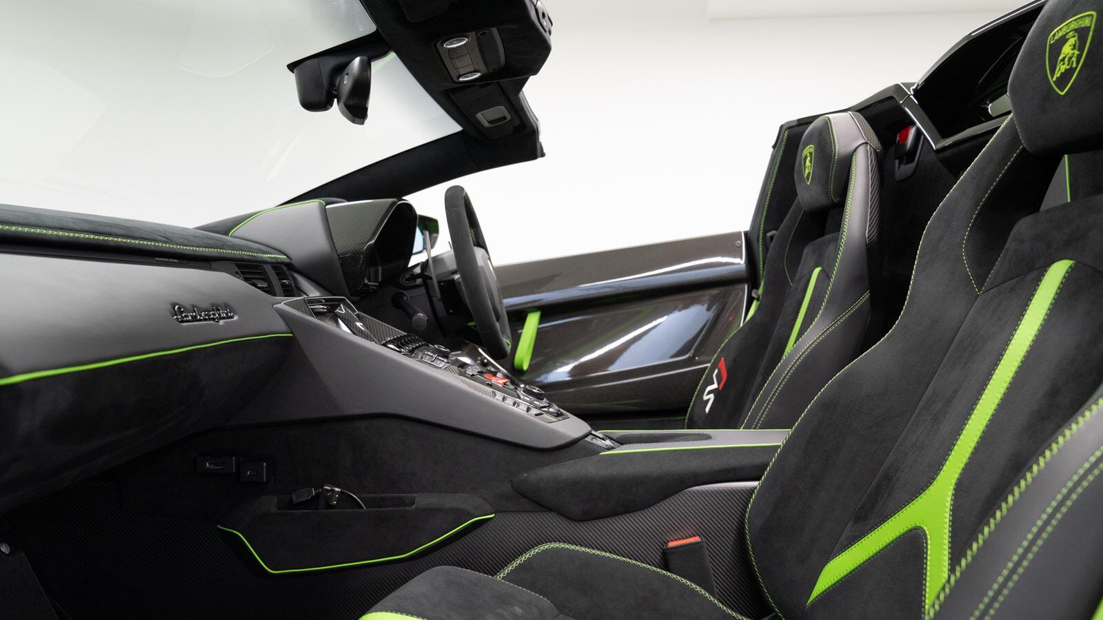 2020 Lamborghini Aventador SVJ Roadster, 10/11