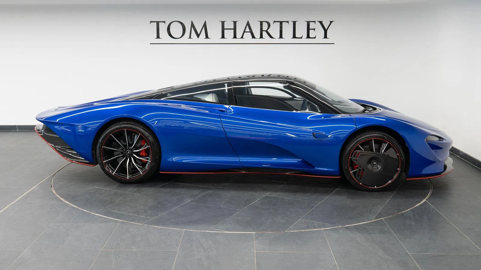2020 McLaren Speedtail, side profile, MSO Burton Blue
