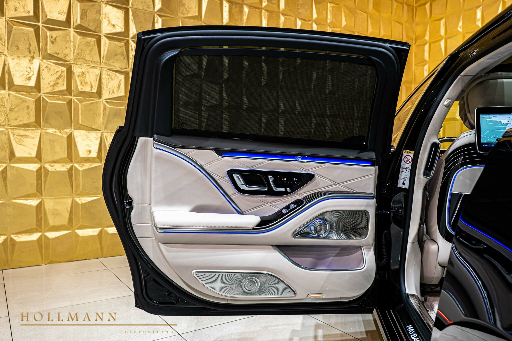 2022 Mercedes-Maybach S580, 16/19