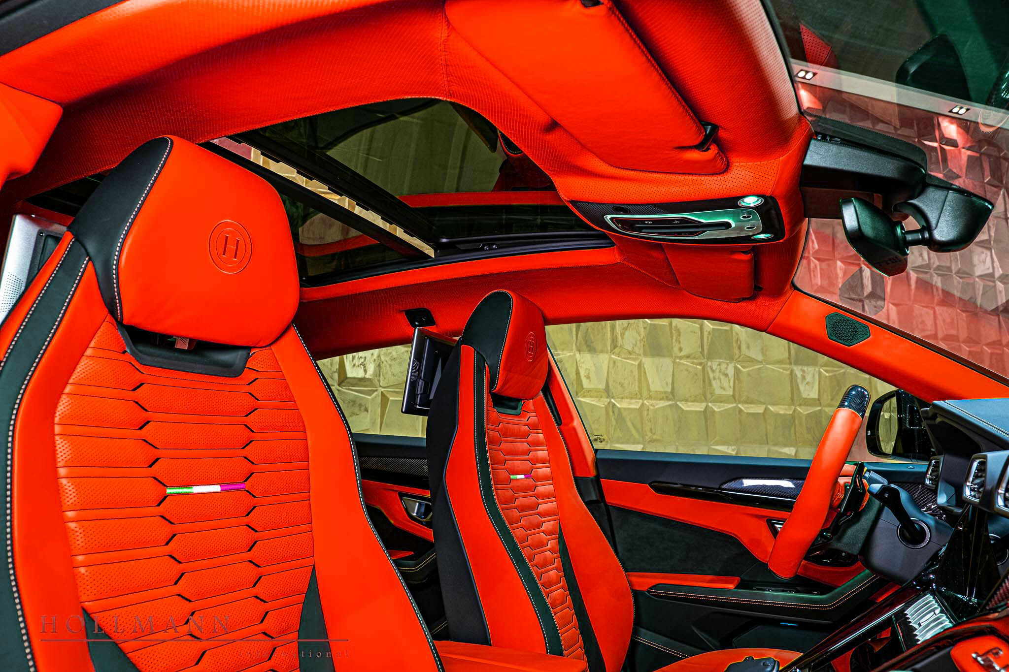 2022 Lamborghini Urus by NOVITEC, 11/13