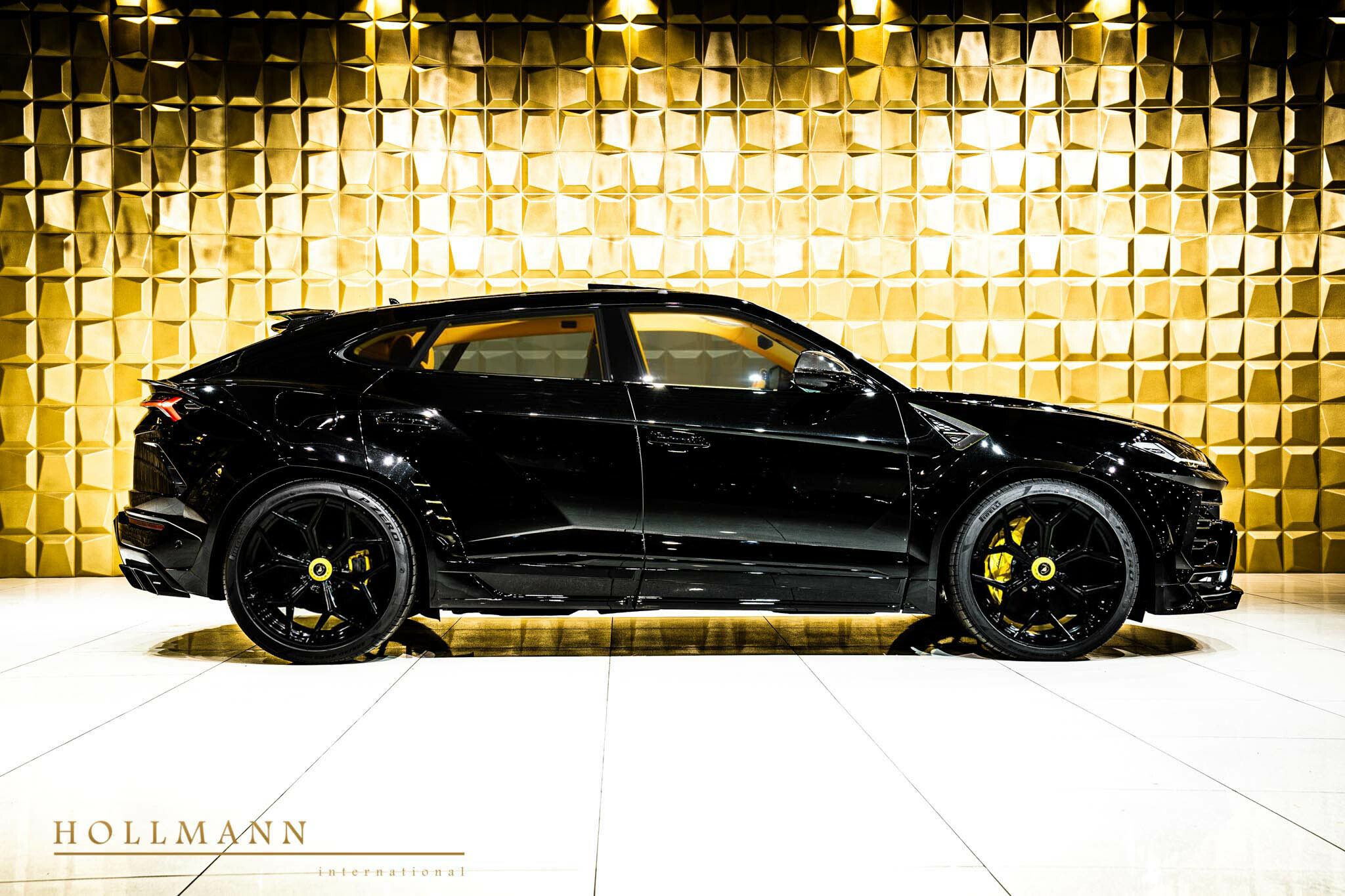 2022 Lamborghini Urus by NOVITEC, 2/16