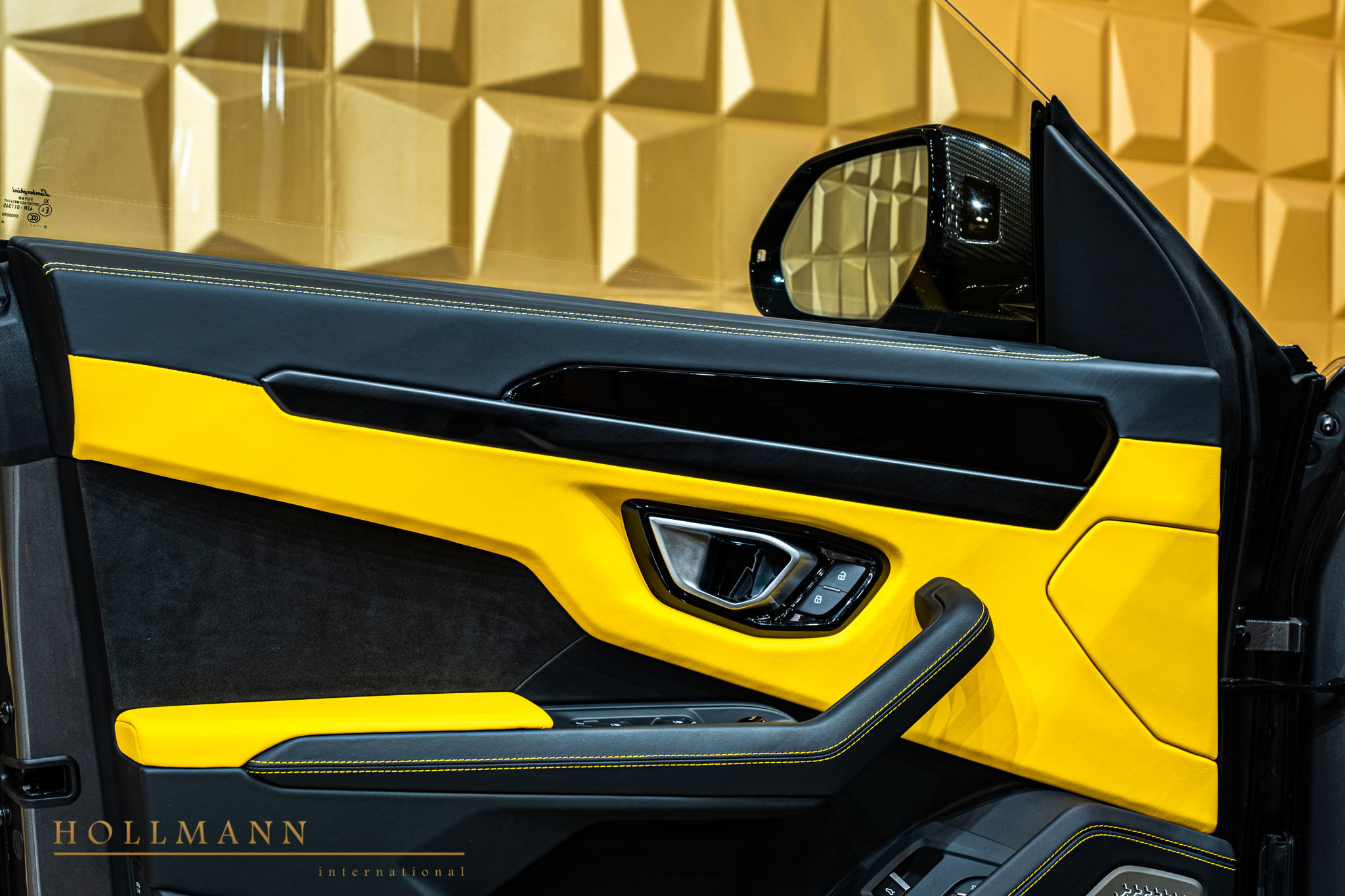 2022 Lamborghini Urus by NOVITEC, 6/16