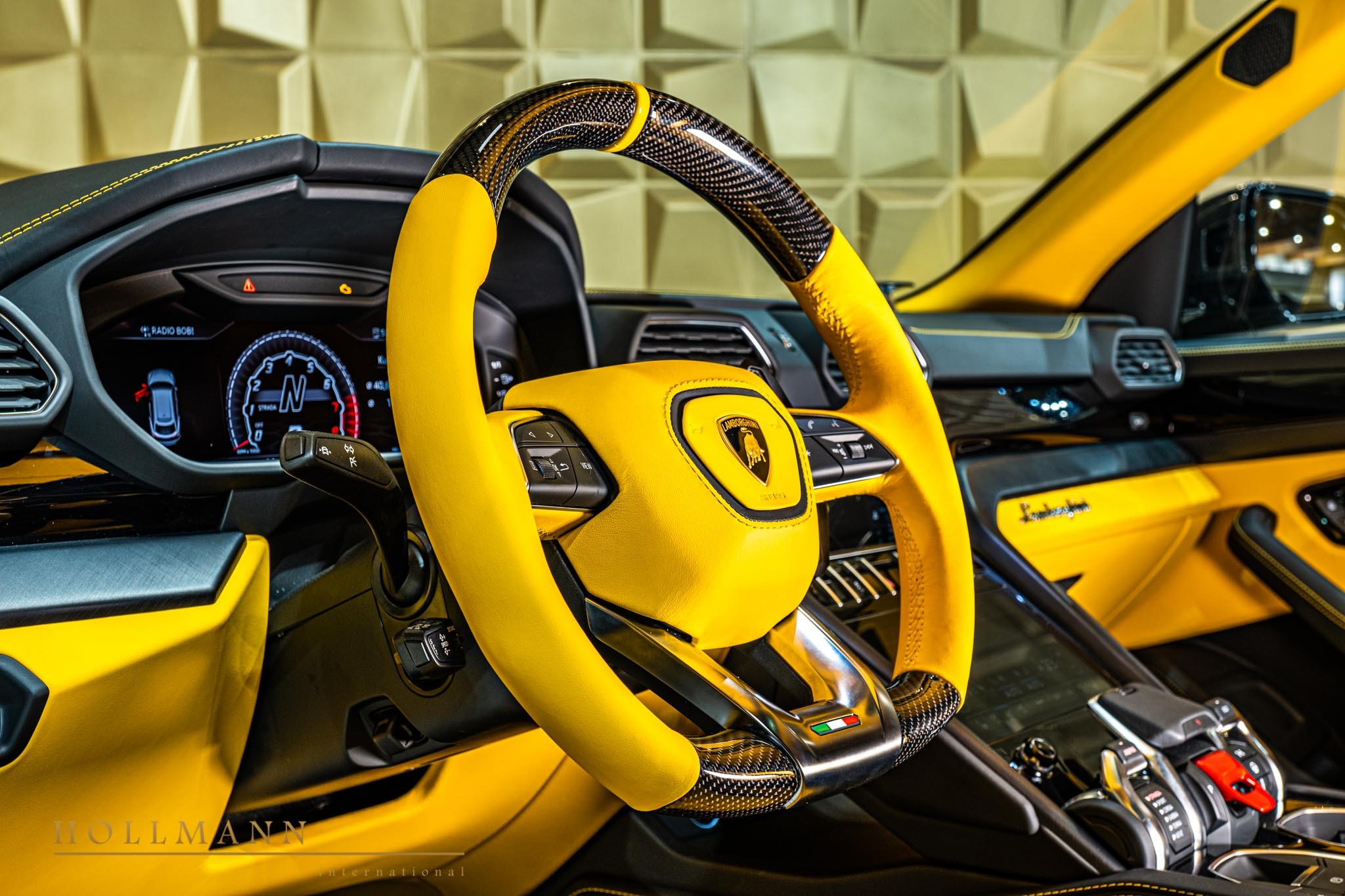 2022 Lamborghini Urus by NOVITEC, 7/16