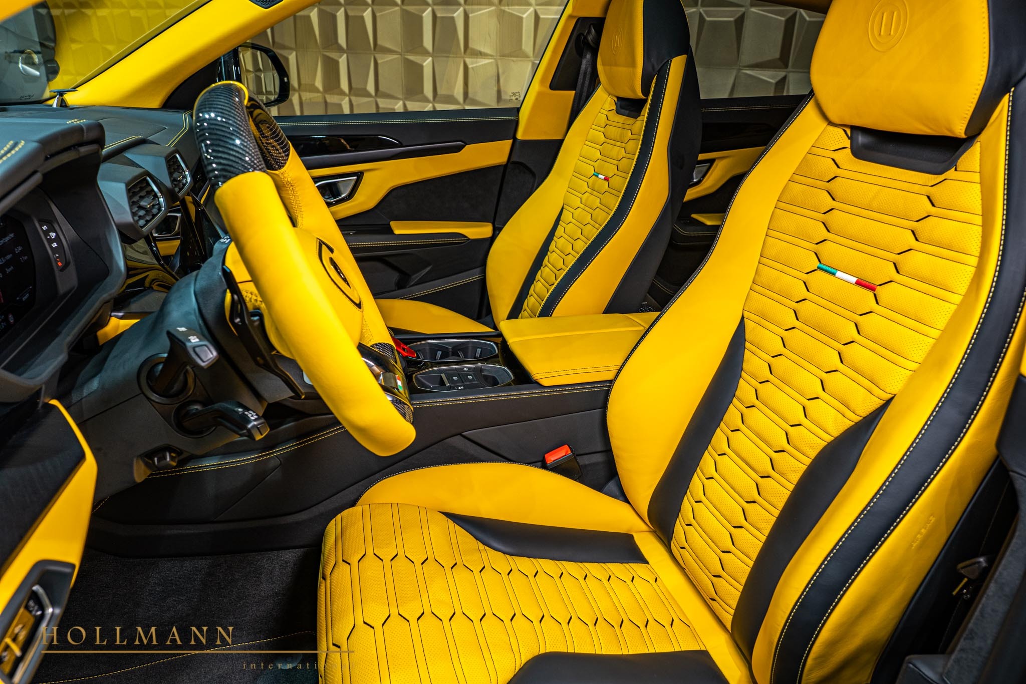 2022 Lamborghini Urus by NOVITEC, 11/16