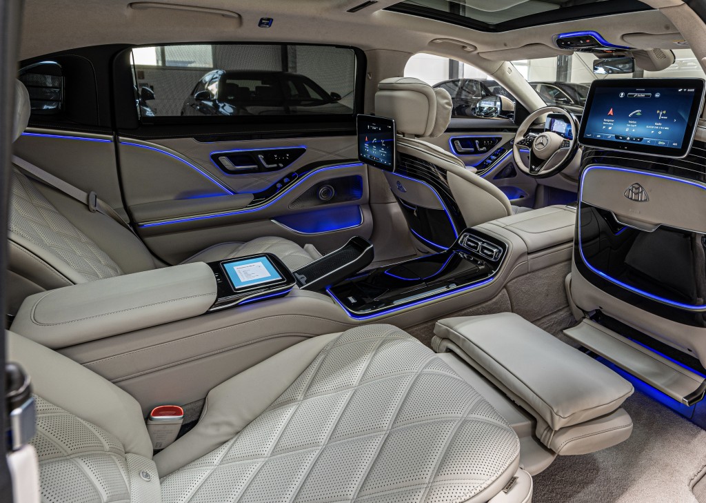 2022 Mercedes-Maybach S 580 4Matic, 3/20