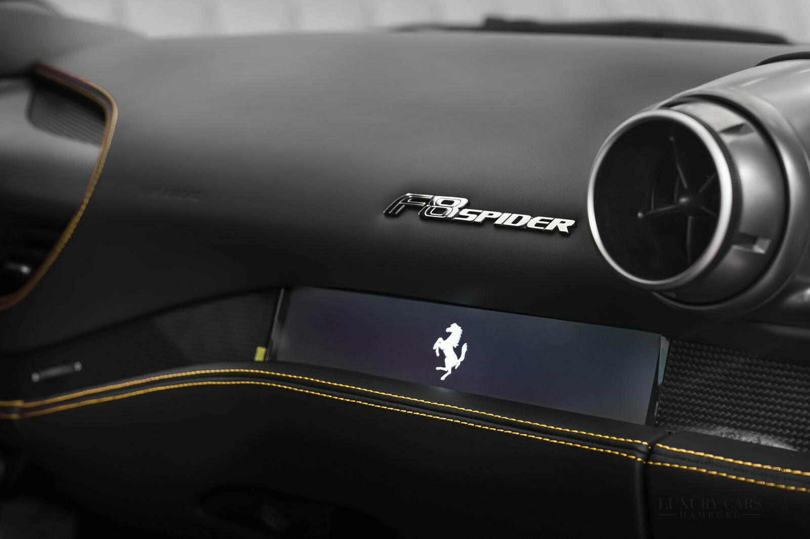 2021 Ferrari F8 Spider, 16/25