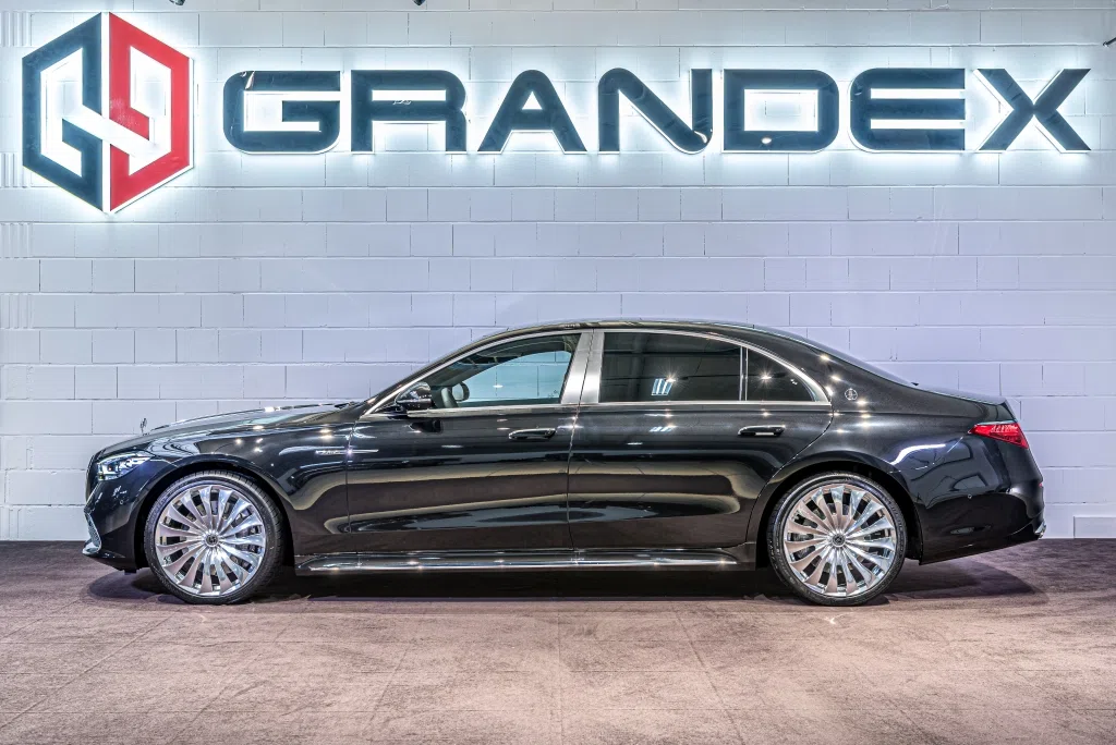 2022 Mercedes Benz S 400d Long 4Matic Hofele for sale, exterior