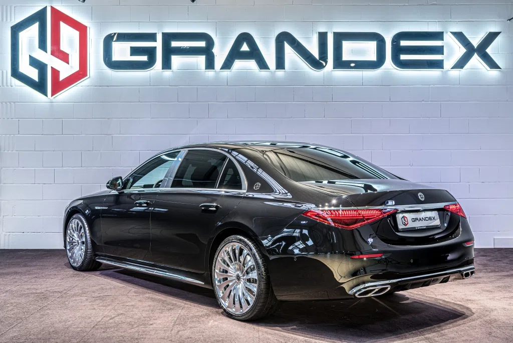 2022 Mercedes Benz S 400d Long 4Matic Hofele for sale, exterior