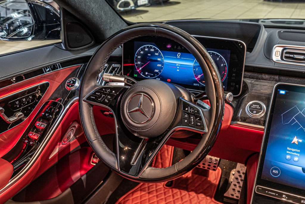 2022 BRABUS S 500 4MATIC, 17/20