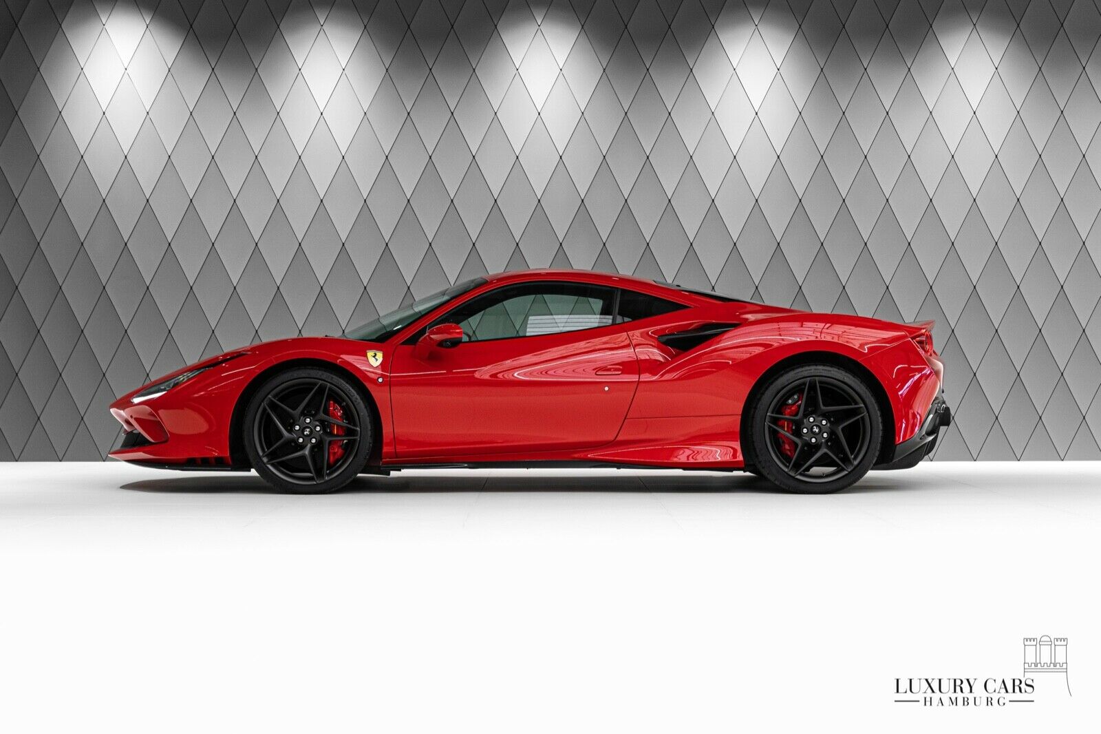 2021 Ferrari F8 Tributo Coupé, 3/16