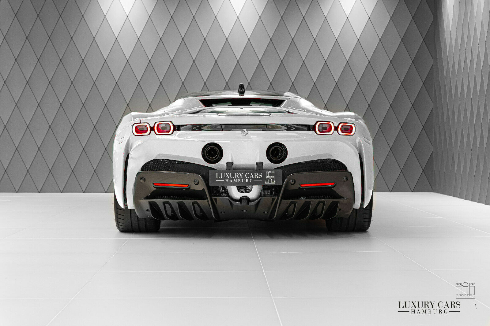 2022 Ferrari SF90 Stradale, 4/5
