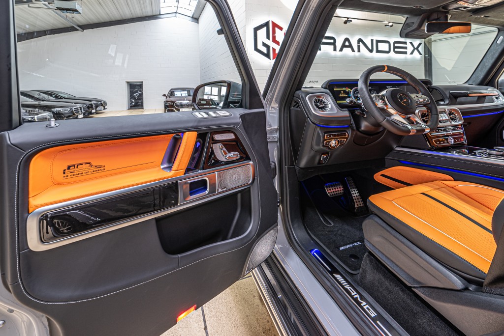 2022 Mercedes-AMG G63 Customized Carlex 40 Years of Legend, 4/20