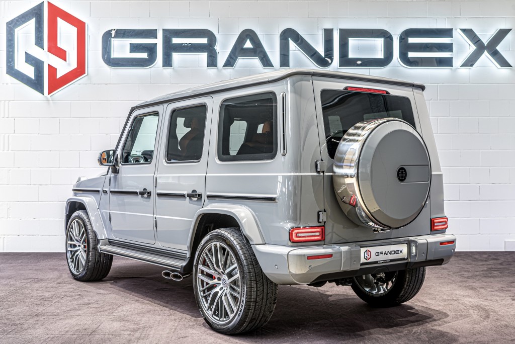2022 Mercedes-AMG G63 Customized Carlex 40 Years of Legend, 6/20