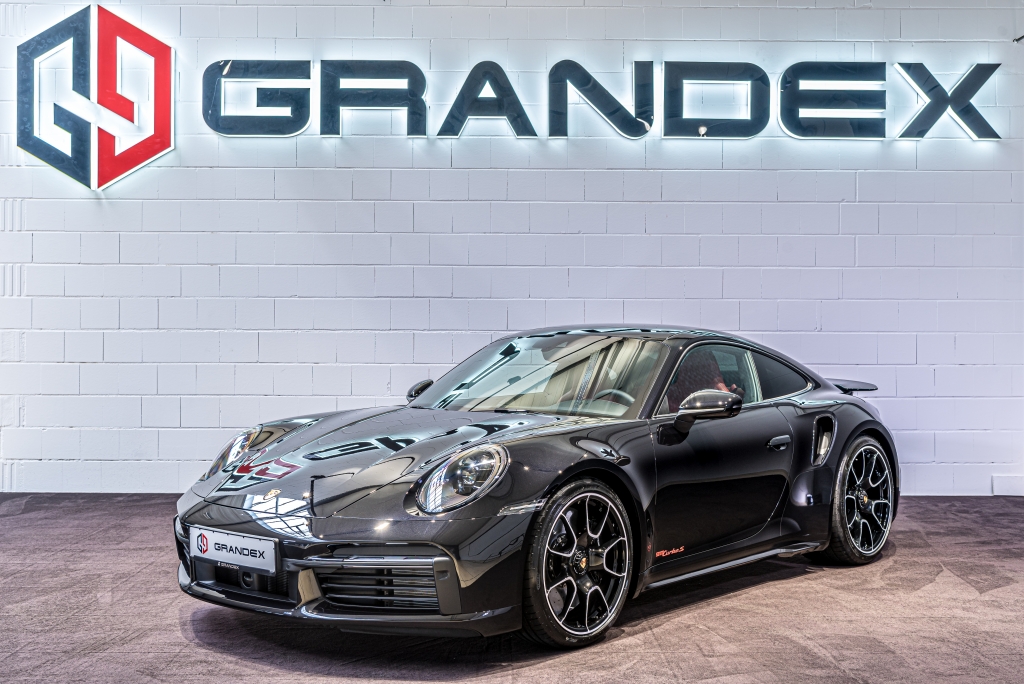 2022 Porsche 911 Turbo S