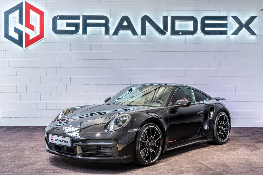 2022 Porsche 911 Turbo S