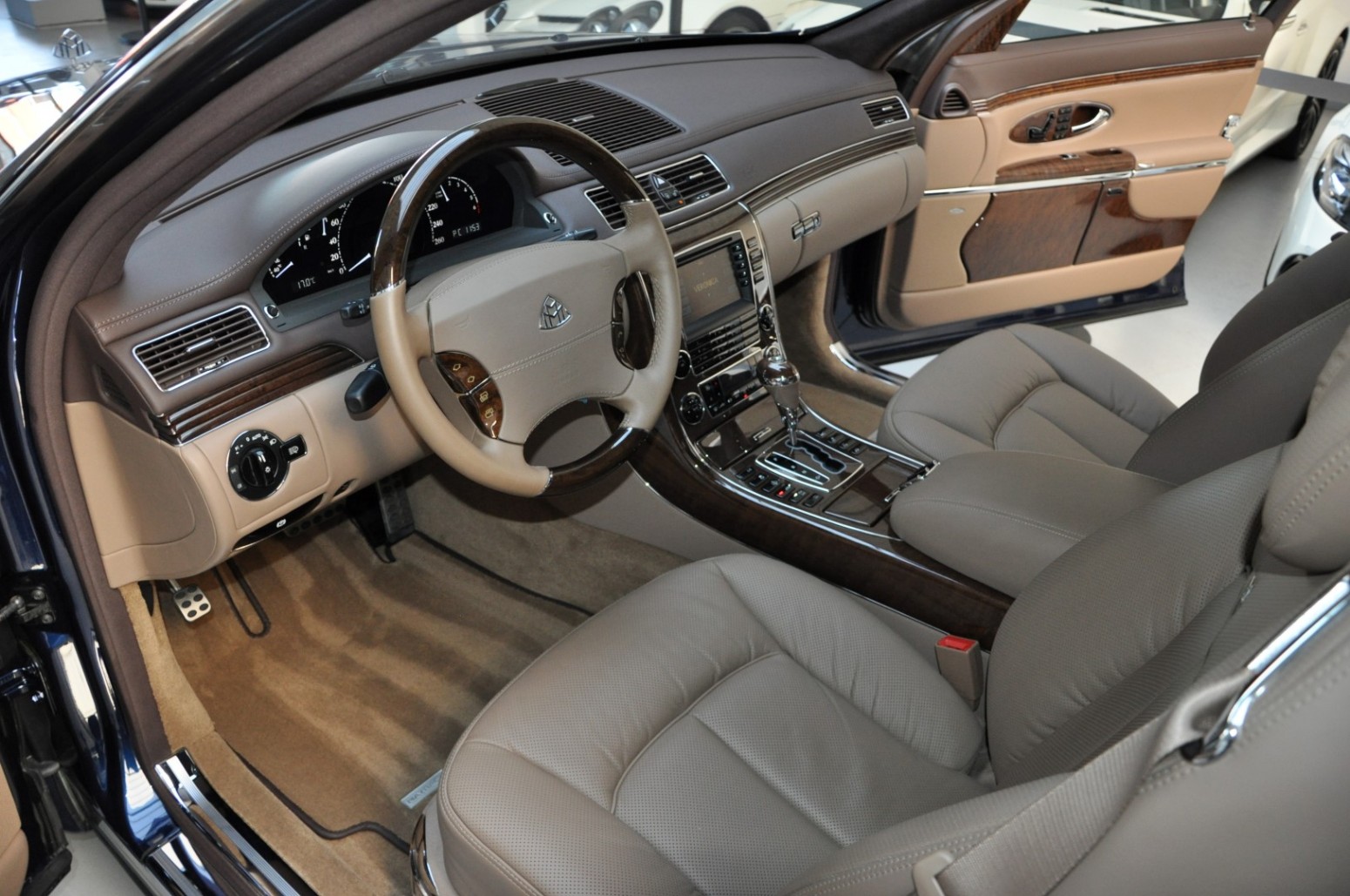 2012 Maybach 62, 11/20