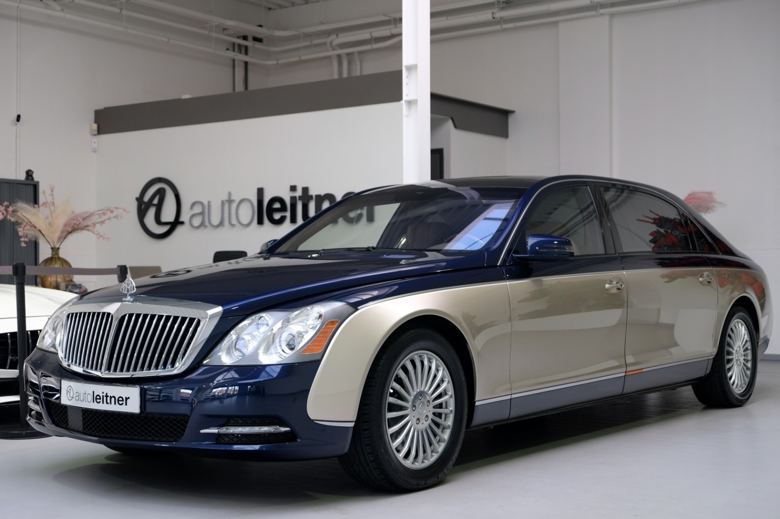 2012 Maybach 62, 16/20