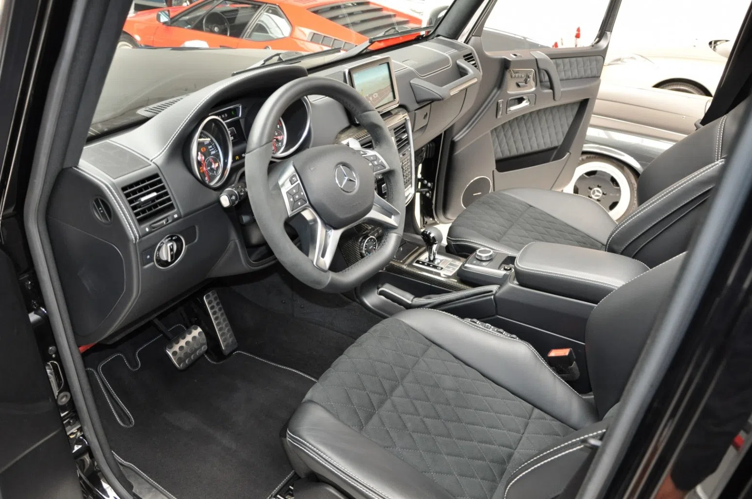 2017 Mercedes-Benz G500 4X4² interior, dashboard, Black Leather