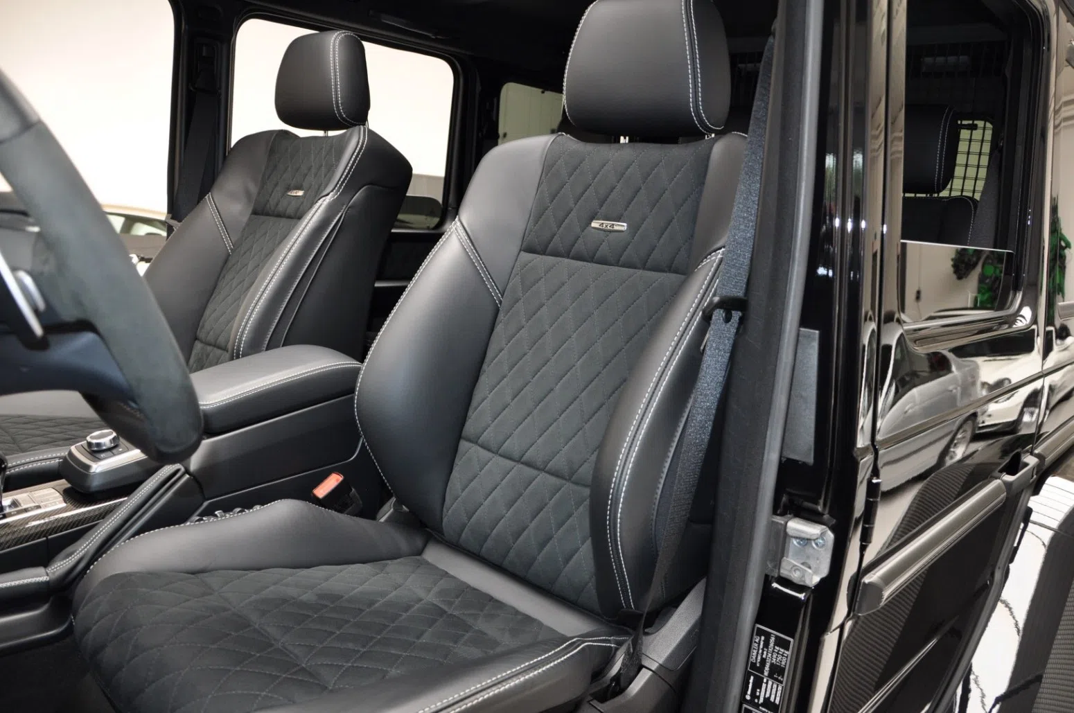 2017 Mercedes-Benz G500 4X4² interior, seats, Black Leather
