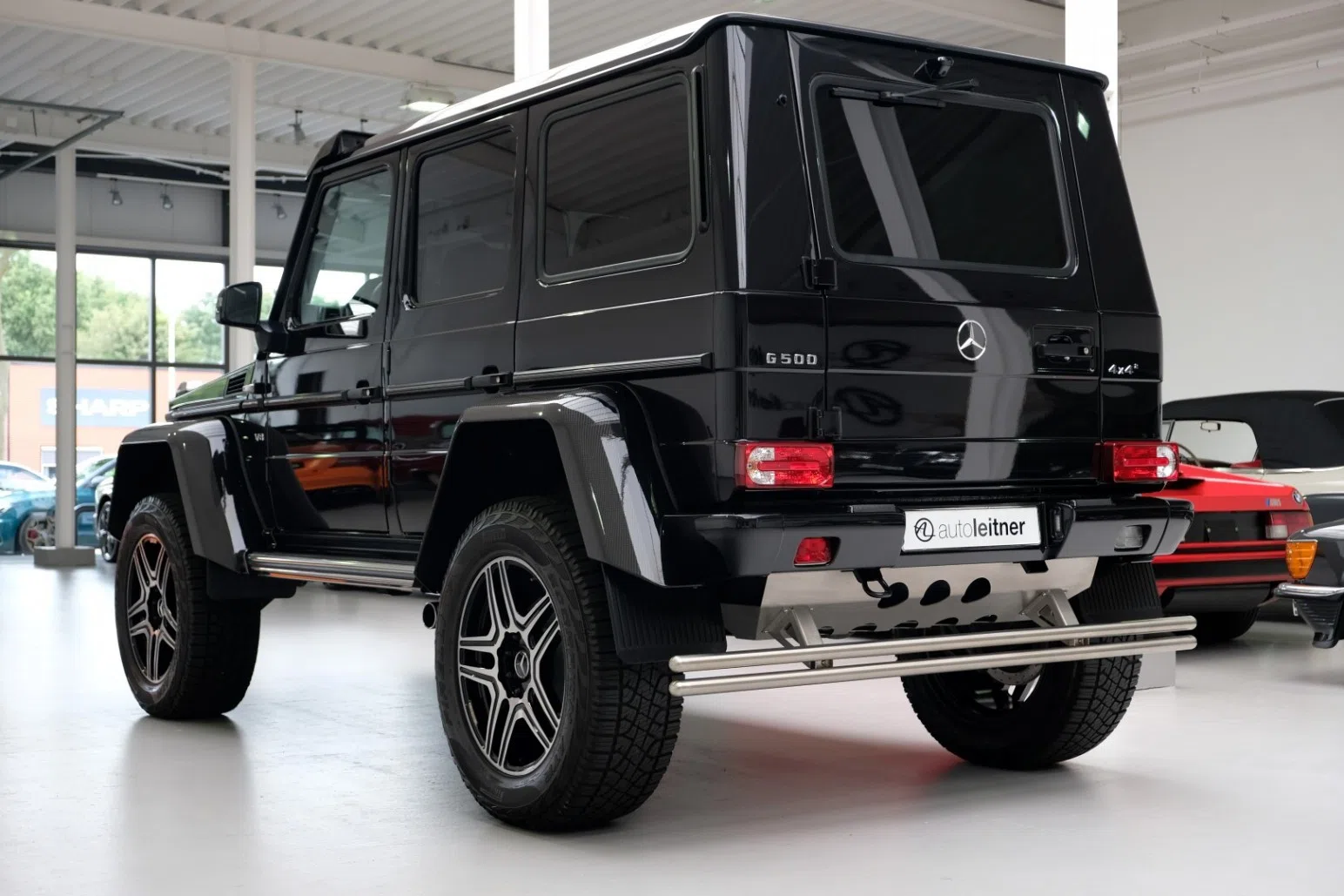 2017 Mercedes-Benz G500 4X4² for sale, exterior, 197 Obsidianzwart metallic