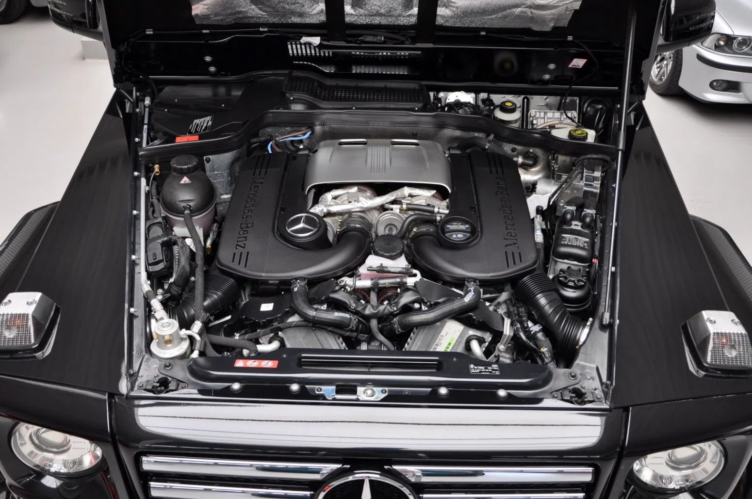 2017 Mercedes-Benz G500 4X4² engine