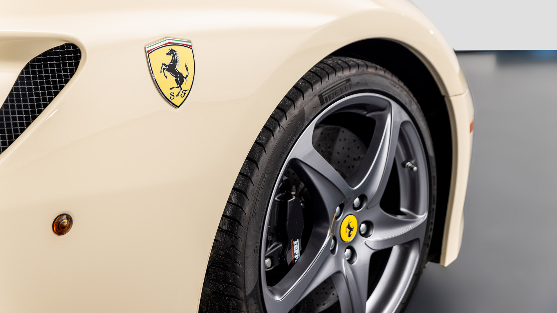 2011 FERRARI 599 SA APERTA, 4/19