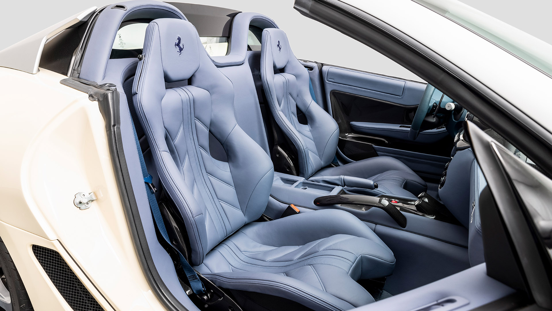2011 FERRARI 599 SA APERTA, 13/19