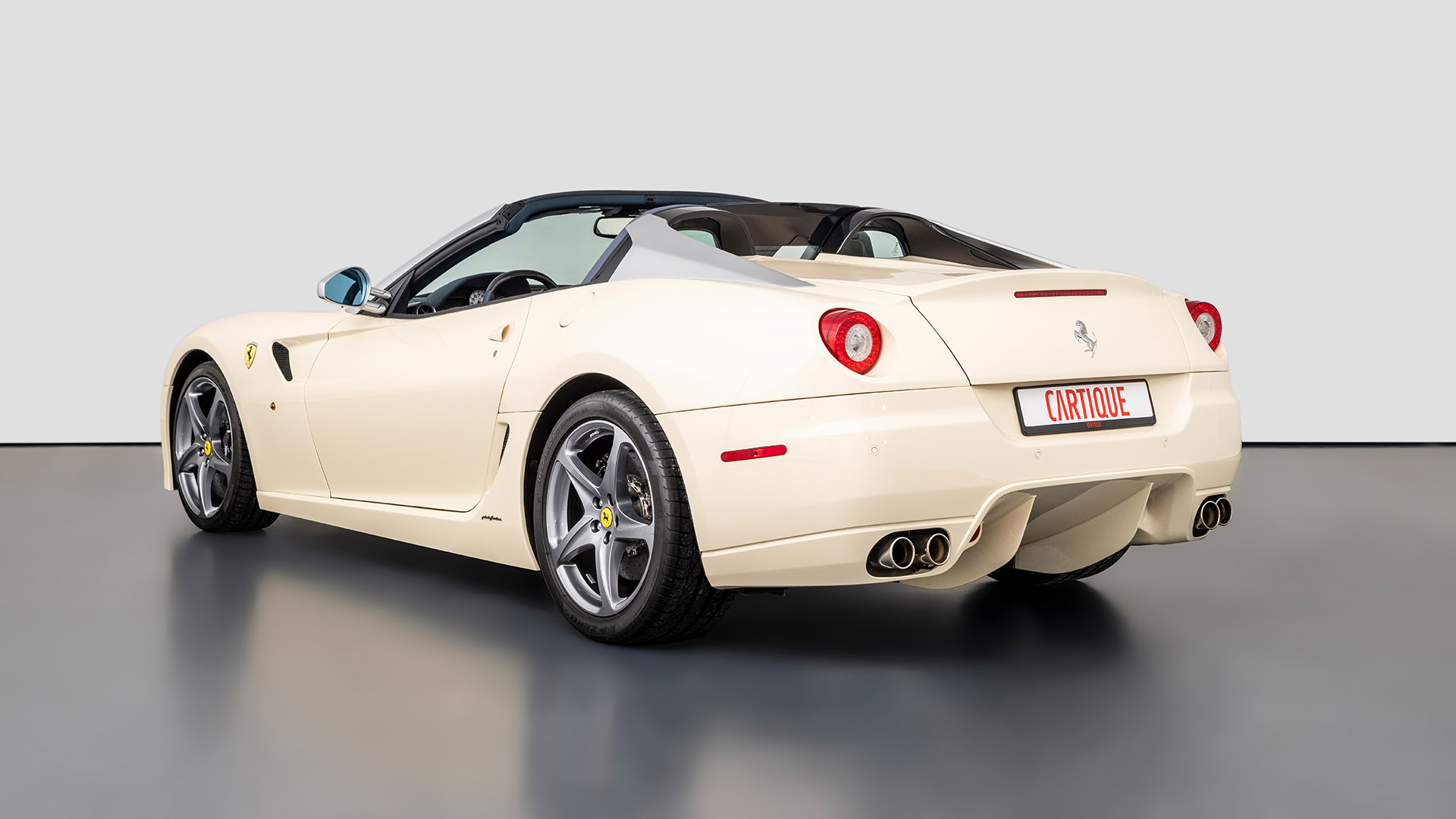 2011 FERRARI 599 SA APERTA, 18/19