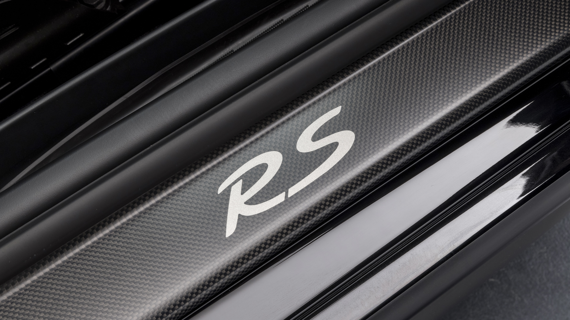 2010 PORSCHE 911 (997) GT2RS, 13/20