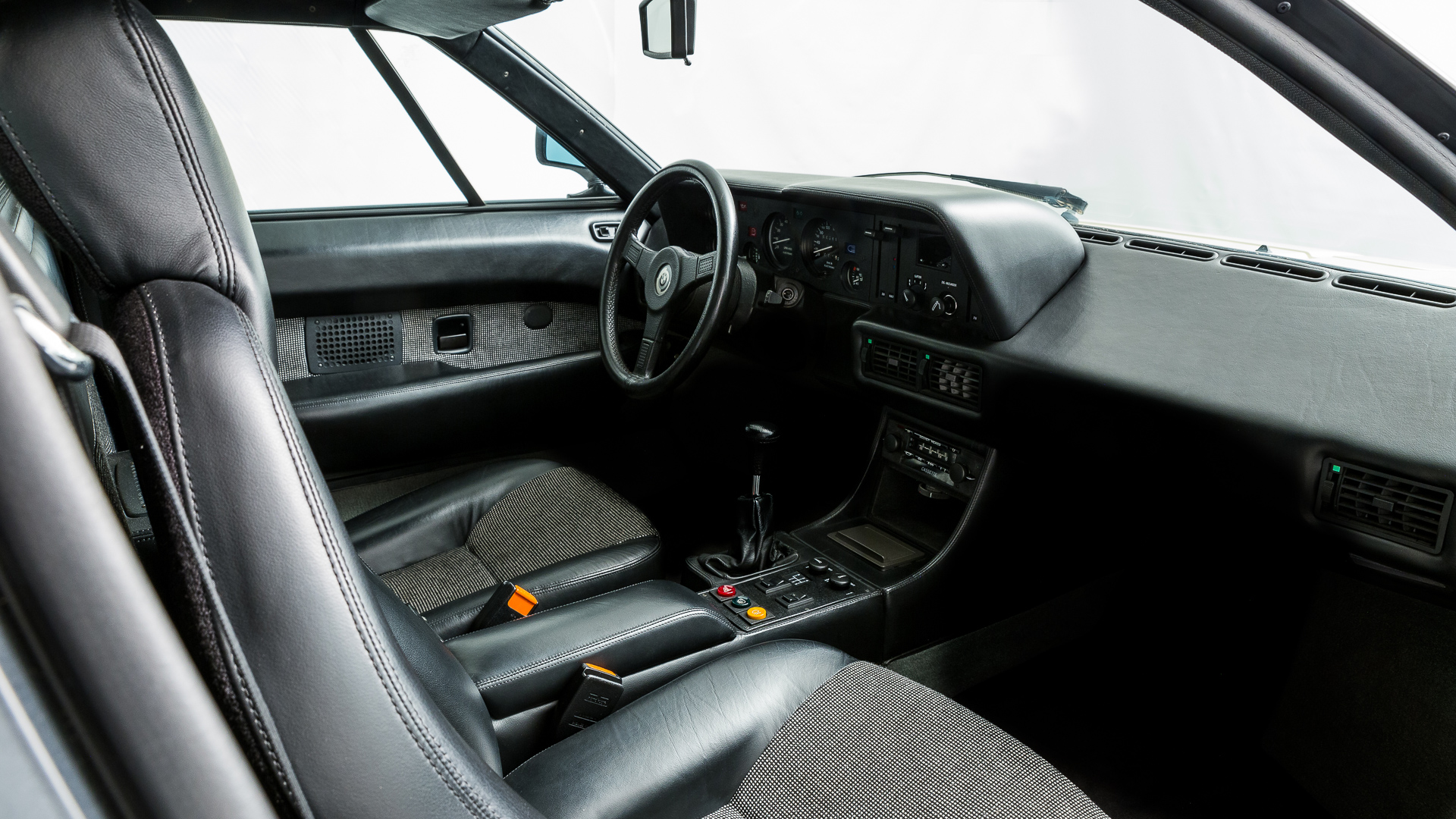 1981 BMW M1, 16/20