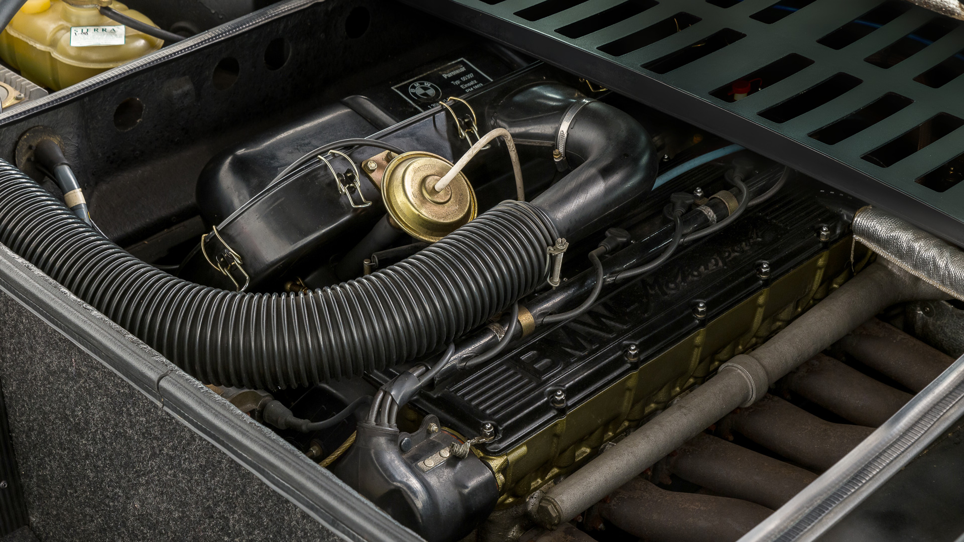 1981 BMW M1, 18/20