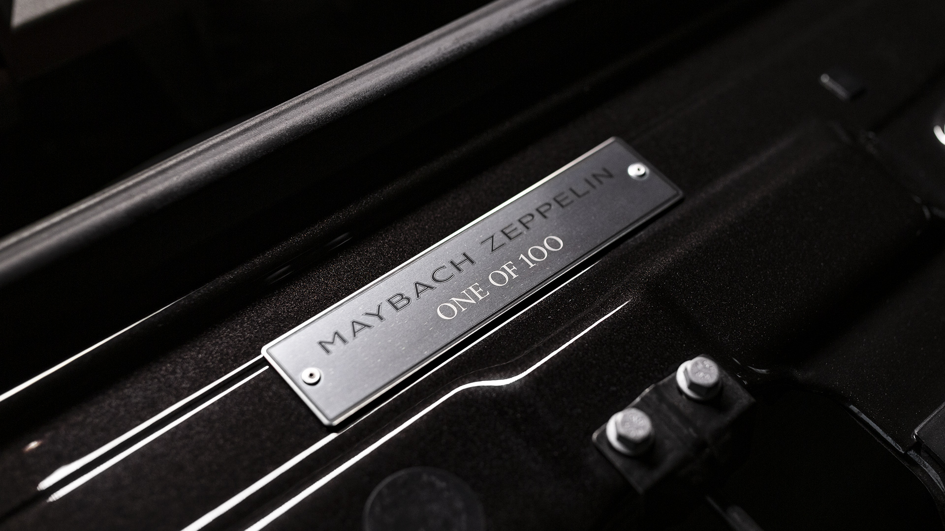 2012 MAYBACH 57 ZEPPELIN, 21/21